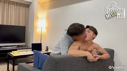 【インディーズ:HD高画質】〈Yuto,s Private Videos〉友達にイタズラしたら仕返しに生掘り!?部屋全体を使ってリバセックス-1