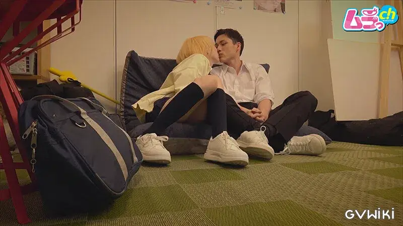 – 校生盗撮真面目そうで実はヤリチンだった映画オタク男子に処女を奪われたギャルJ系-3