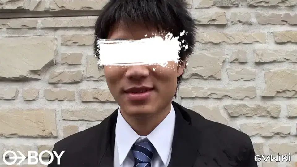 再編集!爽やかスーツ君を逆ナンパ!!交渉成立でオナニーを見せてもらう!!-3
