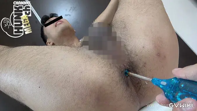爽やか体育会系褐色の憲伸(けんしん)くん24歳!!バスケで鍛えた天然筋肉が初責めに身悶える!!!-2