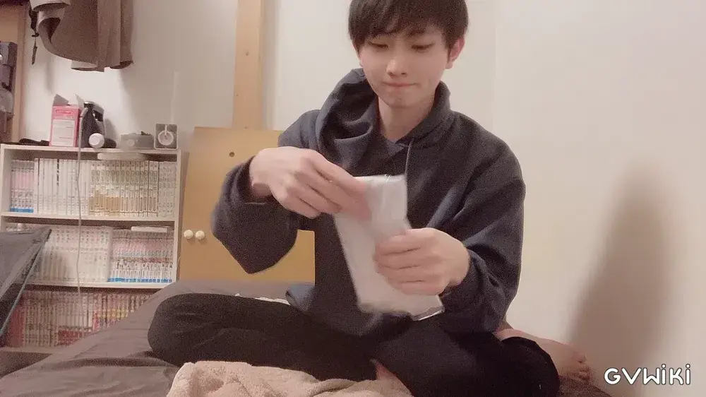 さなくん 新作 褌はみチンオナニー 布地のすれがたまんねえ・・・-1