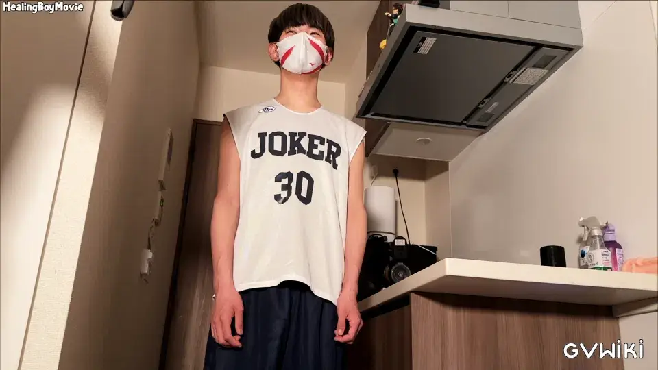 【初ドリ】18歳バスケ部がユニ姿で男に攻められ感じまくる!最後は我慢できずに大量射精!-2