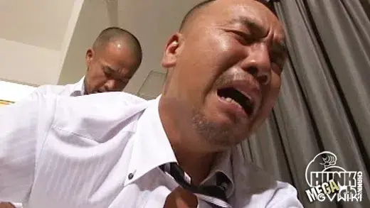 マッチョ部長に胸囲120センチ越えの営業課長。肉体派の熟年スーツリーマンが掘られまくる2編を収録-5