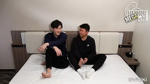 ノンケvsゲイ!!超イケメンの体操美筋、凜人(りんと)くん21歳VSムッチリネコ・タイガ23歳!!言葉責めとデカマラの激しいピストンでケツイキさせる!!-2