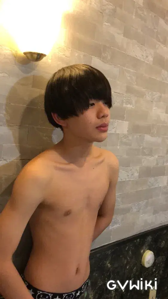 個人撮影 童顔ボーイ 初撮影 初ボーイ-3