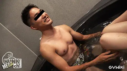 夏ハメ2024!! 純度100%リアルノンケをナンパ海岸で逆ナンパ!!実は既婚のバキバキサッカーイケメン空哉(くうや)くん26歳!!可愛い顔とギャランドゥのギャップがめちゃエロ、超特濃精子をぶっぱなす!!【生ハメ】-3