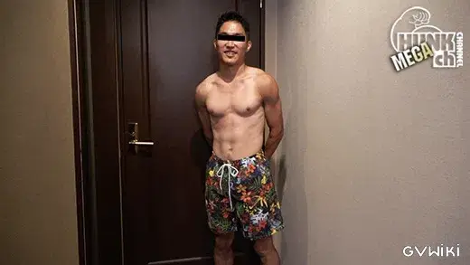 夏ハメ2024!! 純度100%リアルノンケをナンパ海岸で逆ナンパ!!実は既婚のバキバキサッカーイケメン空哉(くうや)くん26歳!!可愛い顔とギャランドゥのギャップがめちゃエロ、超特濃精子をぶっぱなす!!【生ハメ】-2