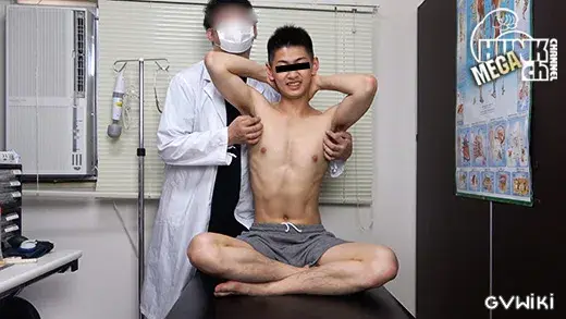 イケてるノンケの身体を隅々まで検査!!カルテNo.067文生(ふみお)くん22歳大学生!!18cmの上反りデカマラからザーメン搾乳発射、アナルも気持ち良さそうな文生くんの診断結果は!!?-4