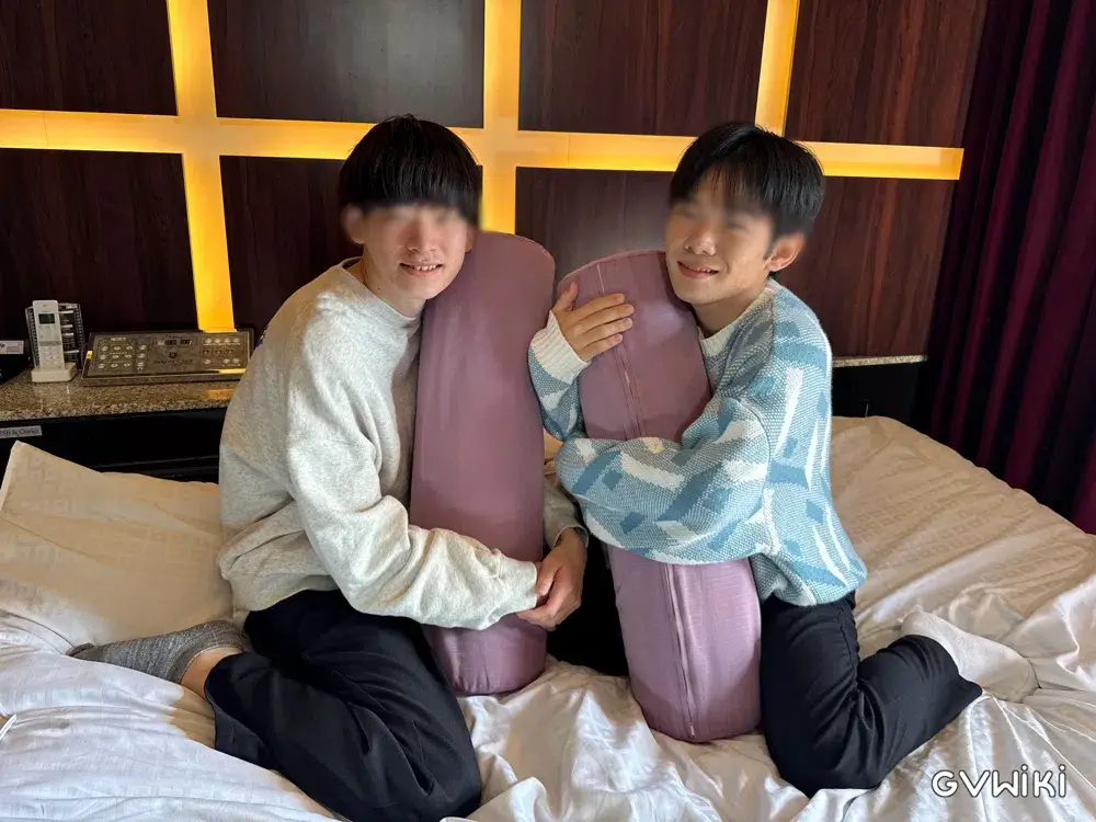 あのかわいい系ボーイ2人がコラボ! アナル生セックス!!-3