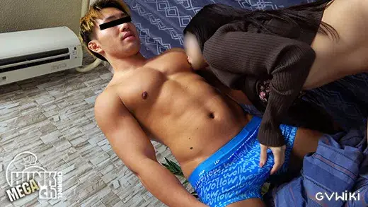 S級男前野球部マッチョ一慶(いっけい)くん22歳がペニバンで掘られちゃったM体験を再現。最後は生チンポで突き返してザーメン興奮発射!!【生ハメ】-3