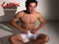 未公開秘蔵映像!!あの人気ノンケアスリート初脱ぎ強制射精!!-1