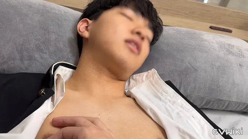 18歳低身長の17センチ巨根くんと合法セックス-5