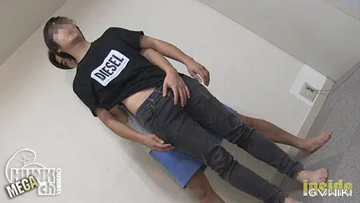 びっくりサイズ!?規格外の巨根男子君が男の責めに昇天絶頂射精!!!!-3