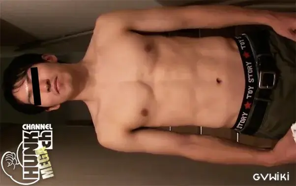 188cm80kg21歳バレーボーラー、ボコボコに割れた6パックが激エロな賢人(けんと)くん!!-2