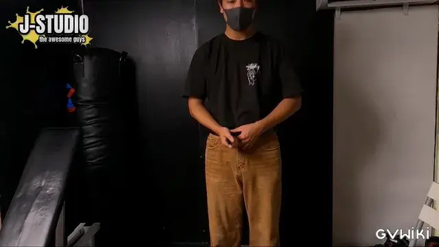 業界初!素朴芋かわいい色黒な男の子の極太巨根オナニー!-2