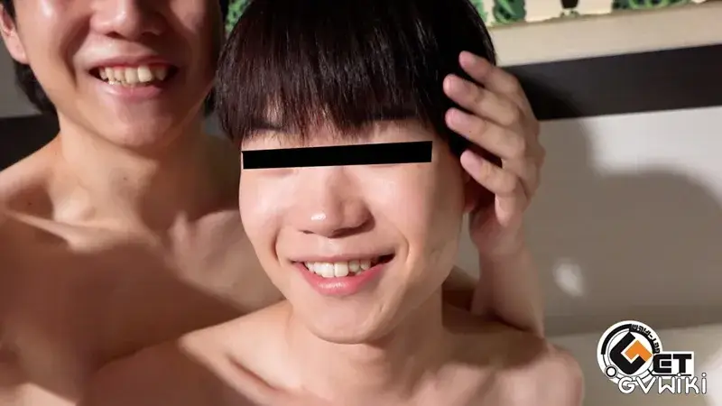 初登場！童顔色白スリムくんが生絡みで騎乗位フィニッシュ！-2