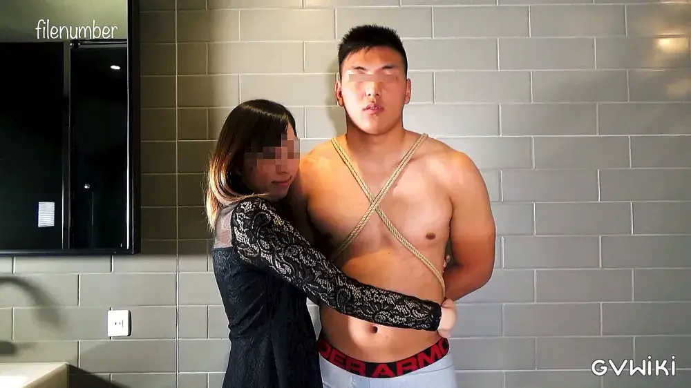顔出解禁!!バルキー男子♂美女密会!!Part33-2