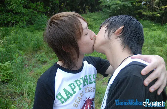 Teens Walker-12