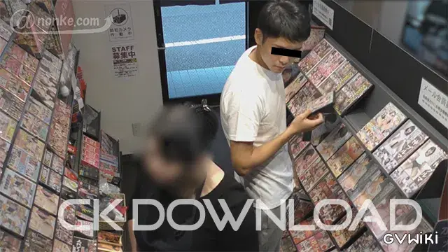 [公然猥褻『SHASEI堂』]【第三弾】痴女店員に狙われたイケメンノンケ!!ゲイ店員も参戦して、まさかの3P!!-2