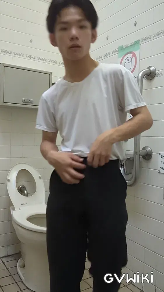 魅せつけあへ顔 便所がおいらの癒し処-1