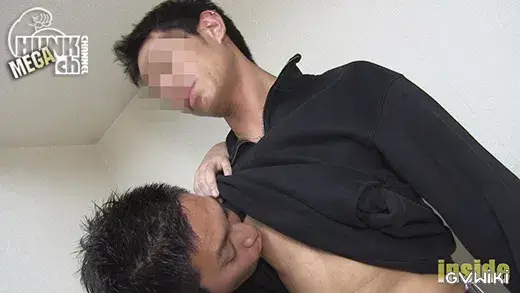 色黒変態イケメンは何をやっても感じまくって手コキで大量に発射-2