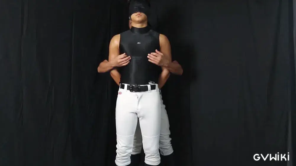 【流出厳禁】19歳○体大野球部AV出演！-2