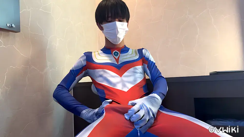 新人！！　ヒーロー系タイツ　１８歳スリムイケメン　初登場！！-1