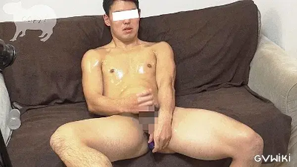超お得!!体育会系イケメン4人の撮りおろしオナニーをまとめて一挙収録!!ALL特濃精子ぶっ飛び射精!!-1