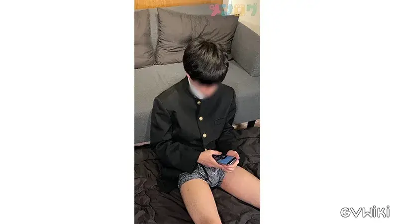 イケカワ学ラン男子が言われるがままに自撮りオナニー!-5