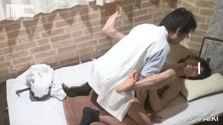 ノンケ専門出張性感オイルマッサージIN池袋-9