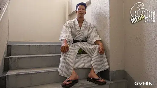 浴衣祭り2025!!キレキレ格闘筋肉、一晴(いっせい)くん24歳がアナル責められながらデカマラ激発射で潮吹きまで完遂!!-3
