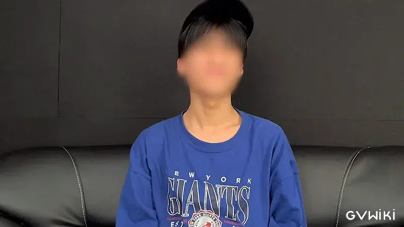 無表情なKPOP系男子を攻めまくって濃い精子を発射！！-2