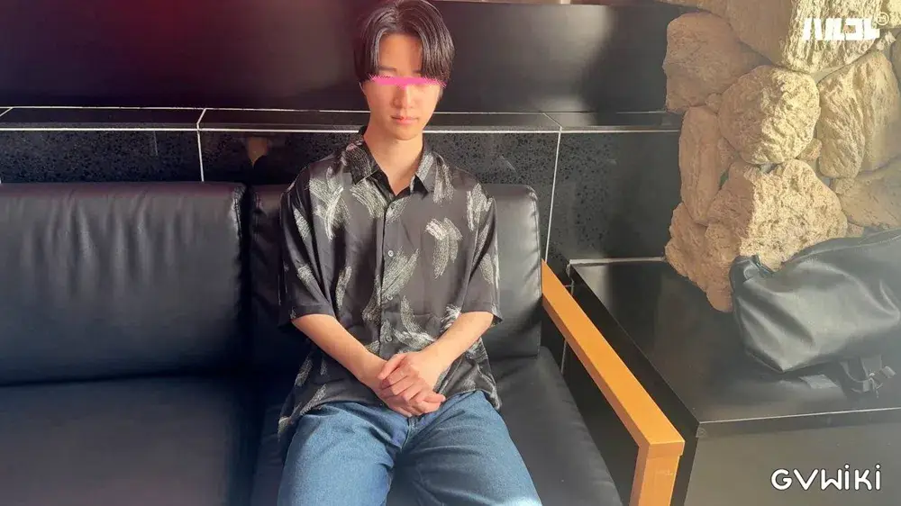 【根元極太】あざと白肌×スリム童顔。今どき無垢ボーイ『リオ』がエロ開花&汁舐め 初登場-4