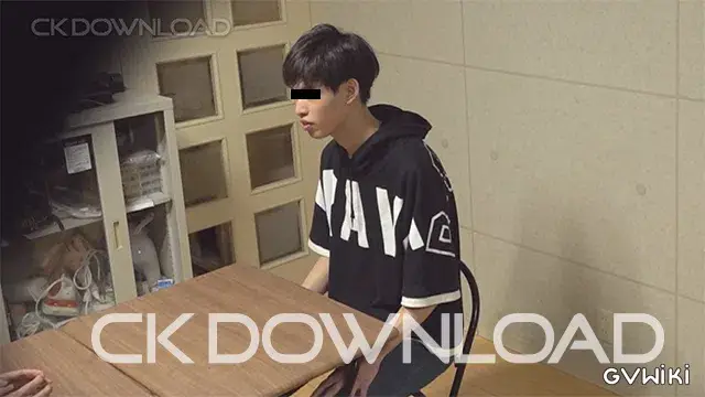 [maniac オリジナル]No.125 「くっつけられてる...チンコとチンコ...」19才ノンケ大学生が兜合わせでまさかの興奮大量射精!!-3