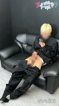 塩顔金髪ヤンキー学ラン男子のオナニー!-6