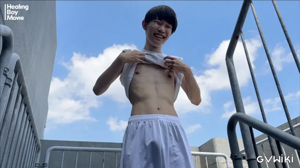 変態イケメンが喘ぎまくり！濃厚ミルクをたっぷり発射＆フェラ奉仕でごっくんも！-3