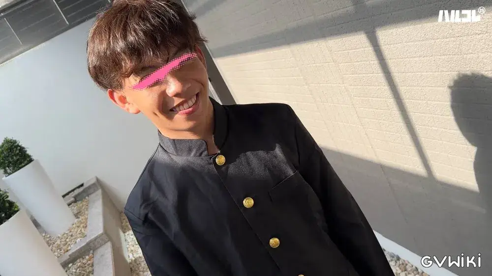 愛くるしい笑顔にキュン☆デカマラクォーター「シュウジ」19歳 学ラン姿でソロ登場!《ハルコレ》-4