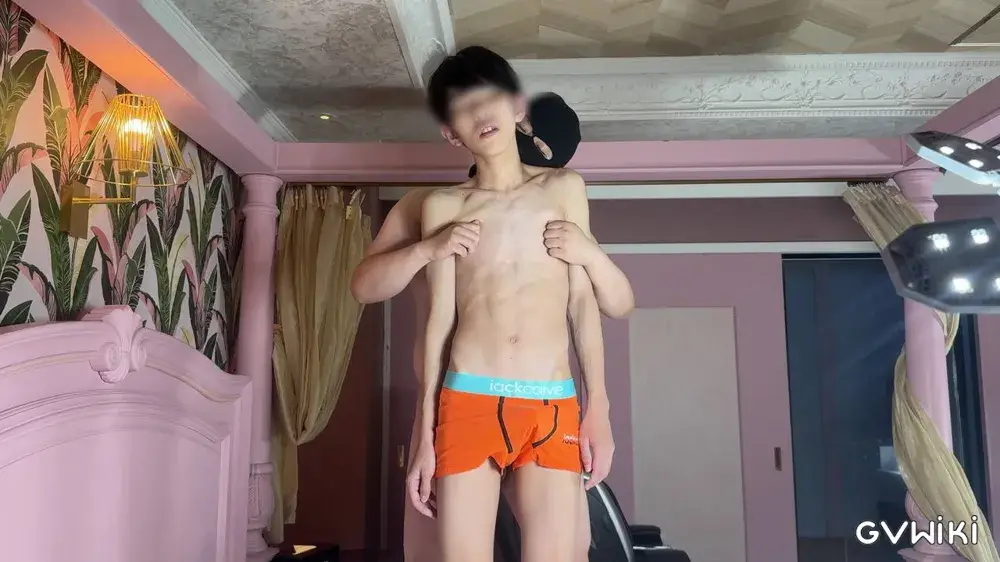 18歳 超美スリム＆美麗BODY!!-5