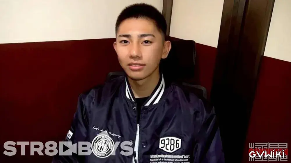 まさか!こんな男子が丸裸になってくれるとは・・・ ナンパした男子は国を守る現役自〇隊だった 突撃『あなたのパンツ見せてください』に初登場-3