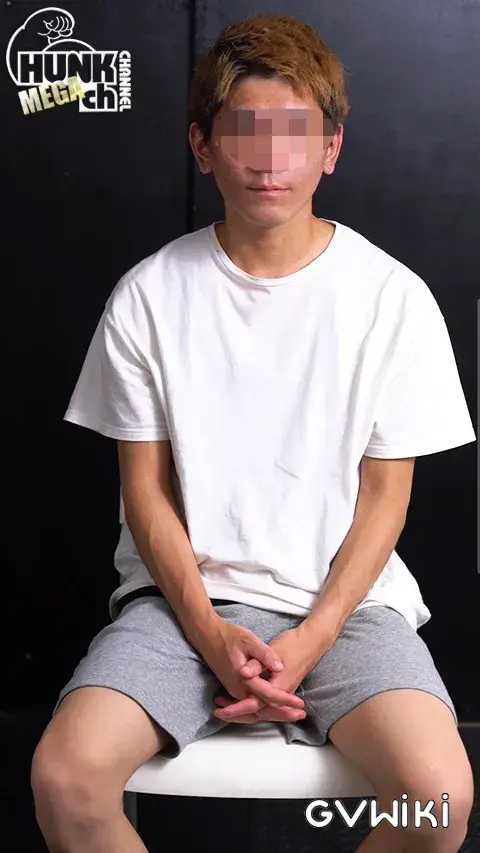 172cm58kg25歳!色黒短髪のヤンチャ系イケメン!感度抜群で耐えきれず射精?!-3