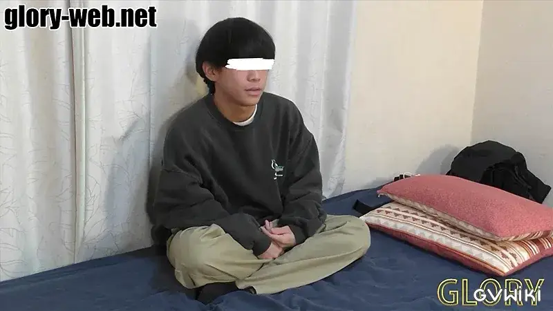 大量射精に大量潮吹き!初登場!可愛い系19歳ノンケ男子!-1