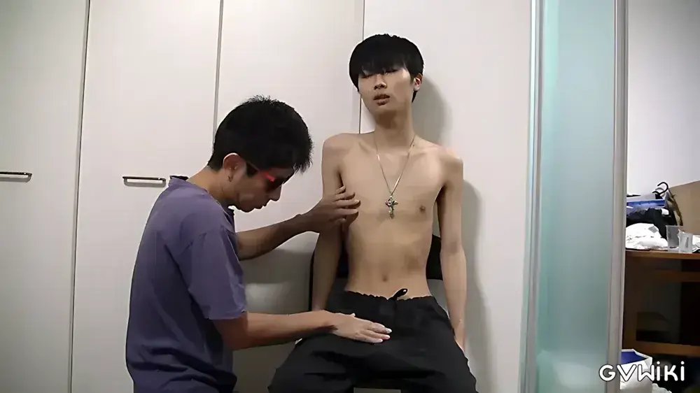 美形ノンケの精子を搾りとる!18才ジャニ系ノンケが恍惚の男口内爆射精!-3