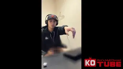 【DGV-RAIYA】 らいやのネカフェで初オナニー! (らいや)-5