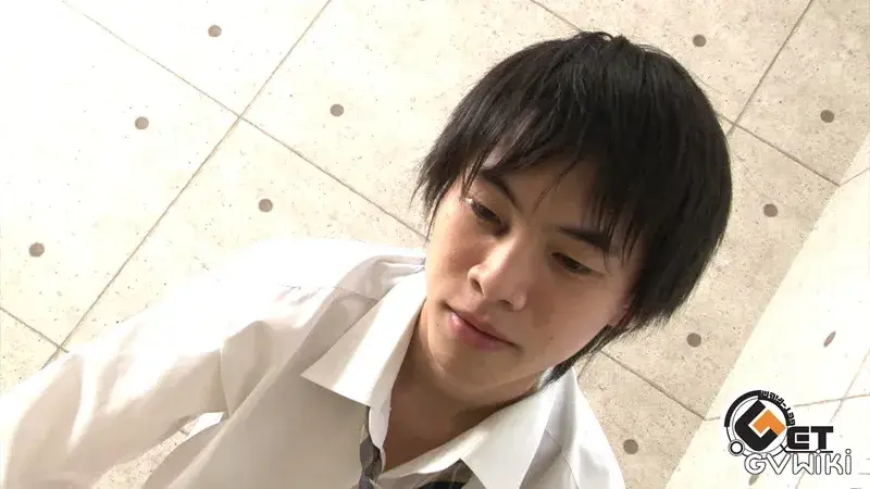 あれ飲んじゃった!?ショタ要チェック!18歳の文系童貞男子の初クチマン!!-2