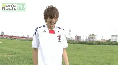 可愛さ満載↑18歳サカユニ少年の着エロ&野外オナ!-1