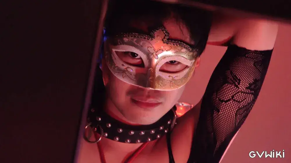 ドSの和熊が美スリム青年を襲う!レース下着で変態ボッキ!激交尾に頭まっ白!-2