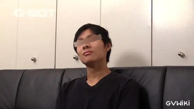 男初体験のスリムノンケくんが魅せる痴態!-1