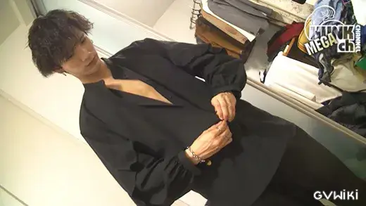 激エロ!大人気の超巨根美形ホストが男の口抜きの快感に声をあげて恍惚の男口内爆射精!!-1