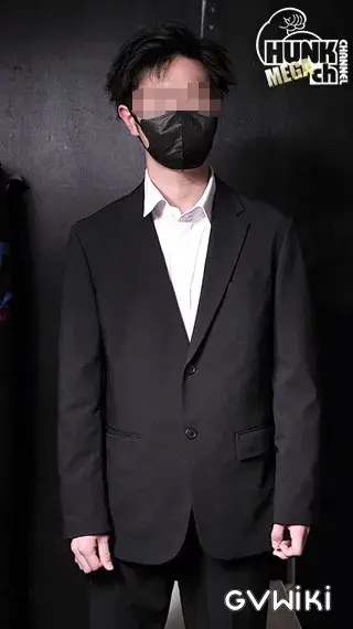 170㎝59㎏18才!男らしい体毛がセクシーな今風イケメン!射精の勢いと量も半端なく射精シーンも圧巻!-4