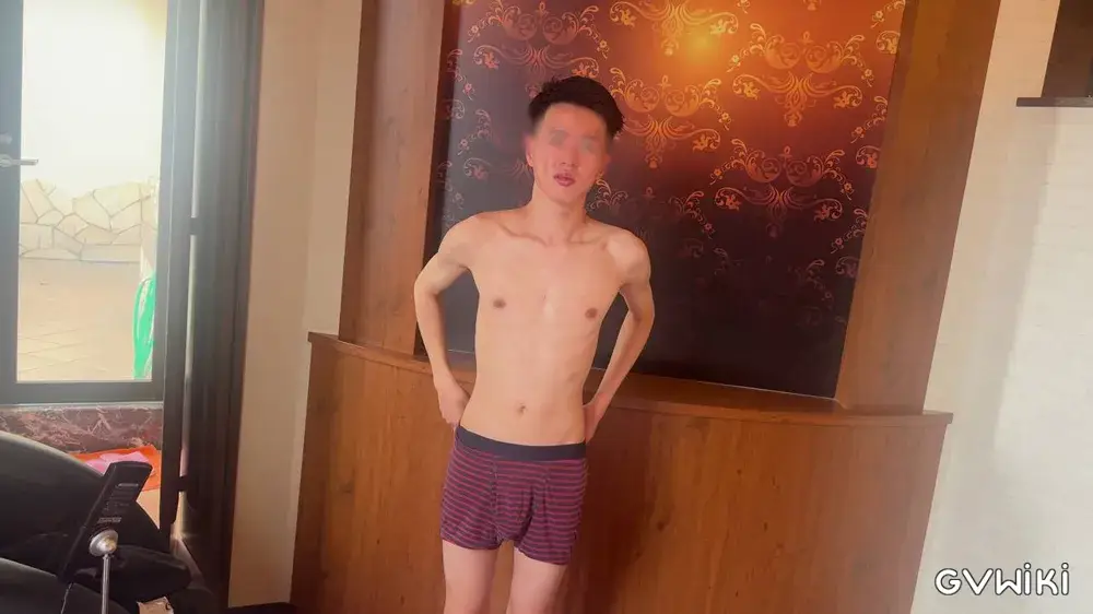 １９歳　芋系巨根初登場！！-2